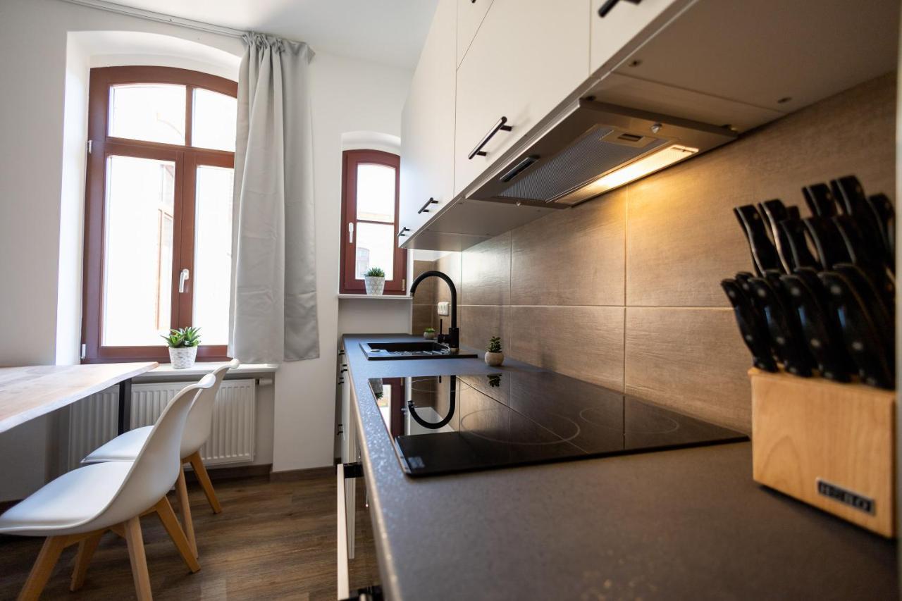 Apartments Am Neuen Theater - Altstadt - Zentral - Kueche - Wifi - Powered By Ko-Living Halle  Exterior photo
