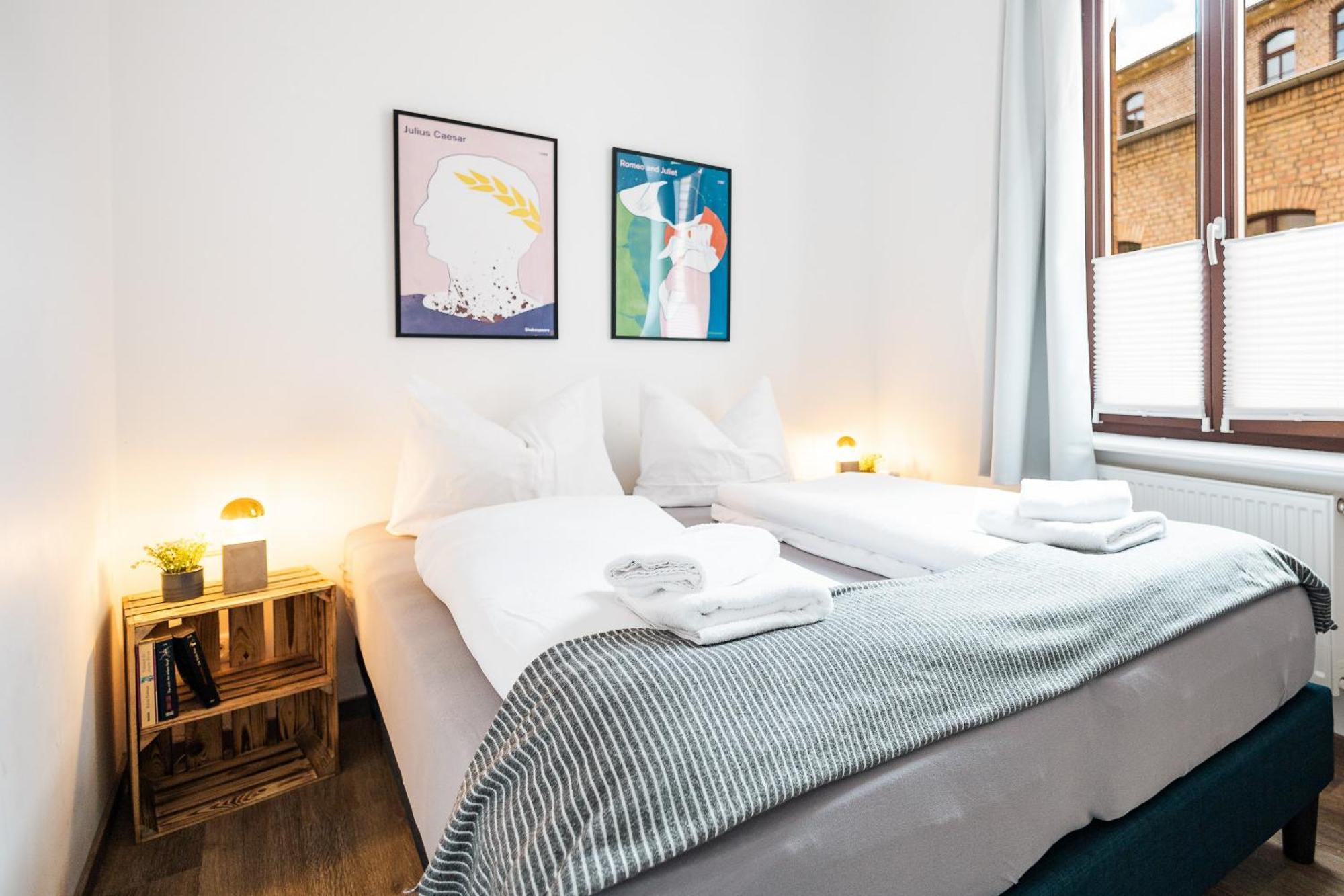 Apartments Am Neuen Theater - Altstadt - Zentral - Kueche - Wifi - Powered By Ko-Living Halle  Exterior photo